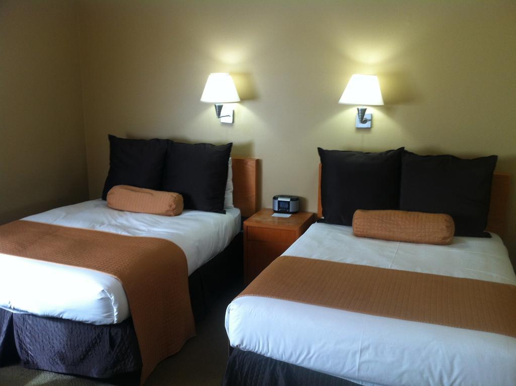 Talaris Conference Center Hotel Сиатъл Екстериор снимка
