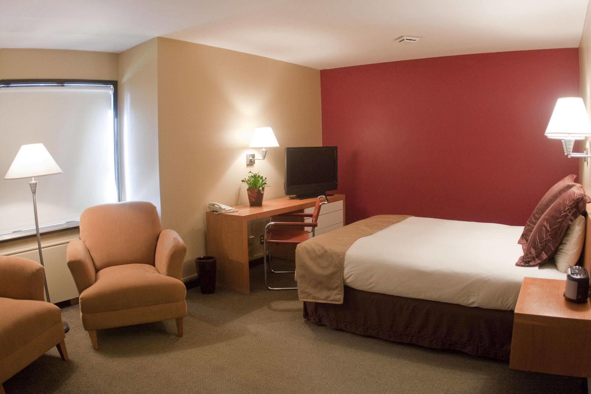 Talaris Conference Center Hotel Сиатъл Екстериор снимка